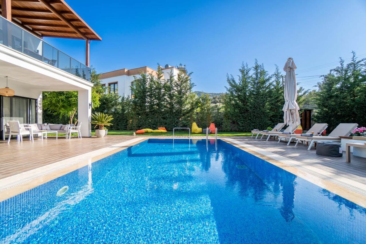 Contemporary Luxury In Yalıkavak Center Villa *