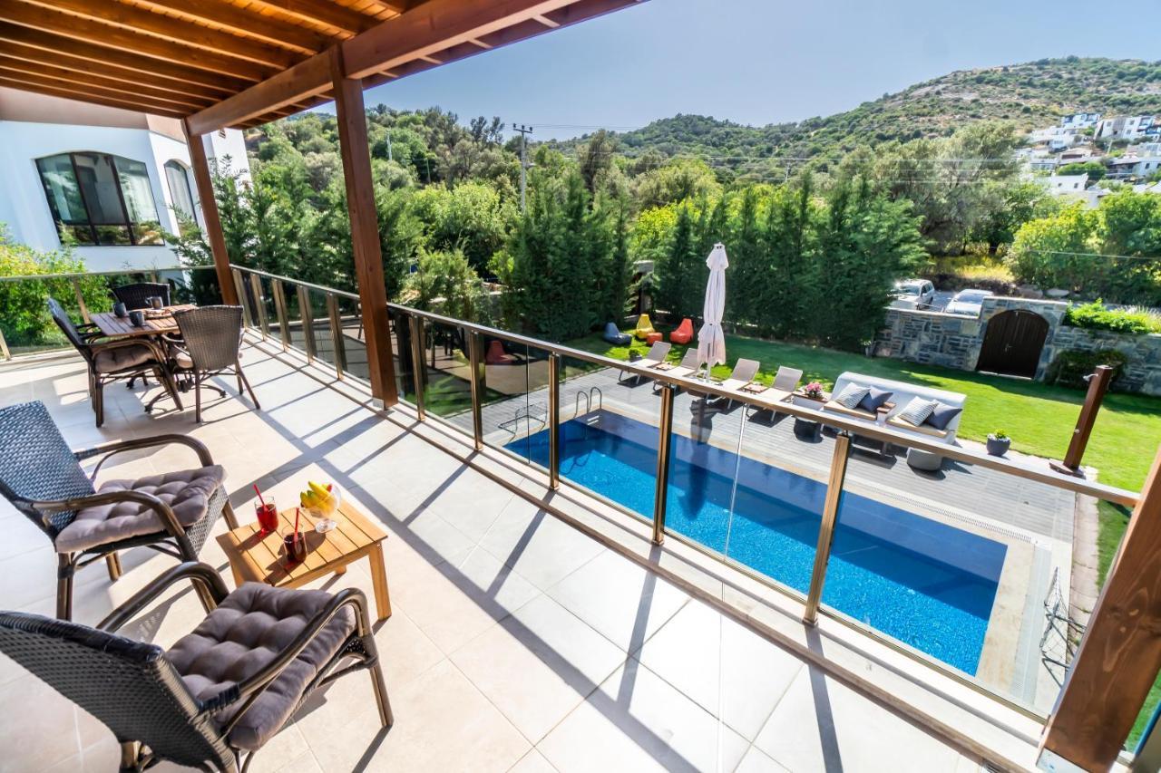 Contemporary Luxury In Yalıkavak Center Villa