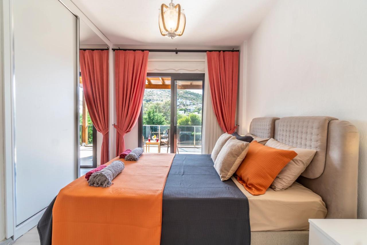 Contemporary Luxury In Yalıkavak Center Villa